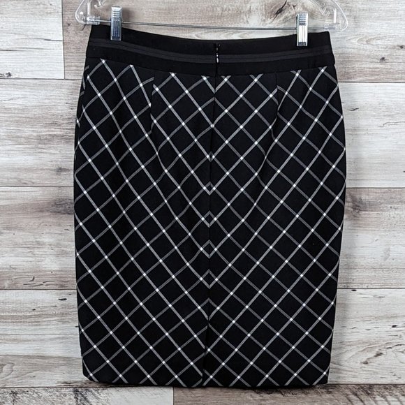The Limited* Women's‎ Half Back Zipper Fully Lined Midi Pencil Skirt~ Size 4 - Picture 3 of 10